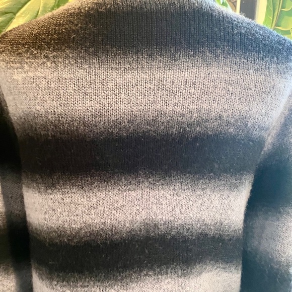 Stitchfix ombré stripe wide sleeve duster cardigan - Picture 11 of 12